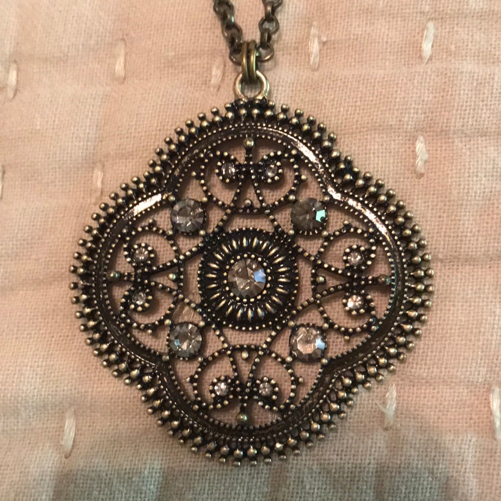 Express Pendant Necklace